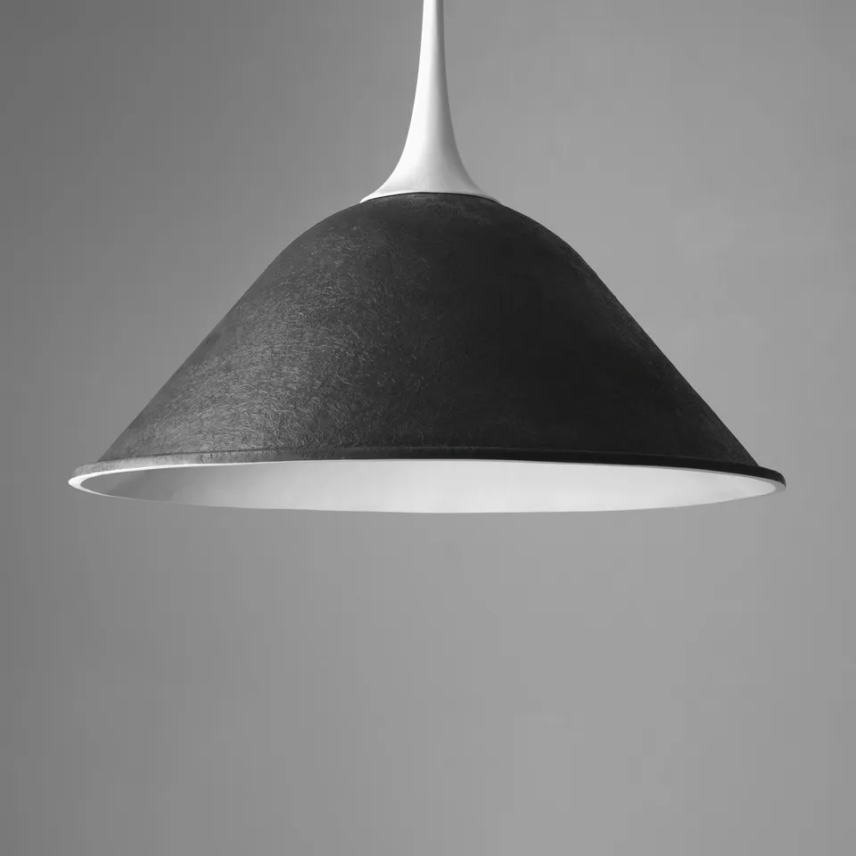 imperfecttolab-bell-a-suspension-cloche-lumi-re-chaude image 1
