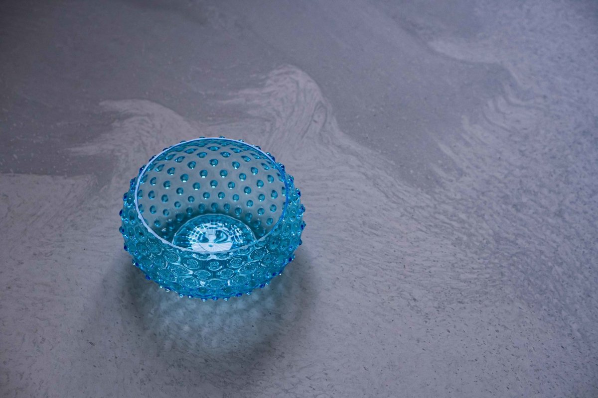 klimchi-hobnail-bol-azure-saladier-verre-bleu image 2
