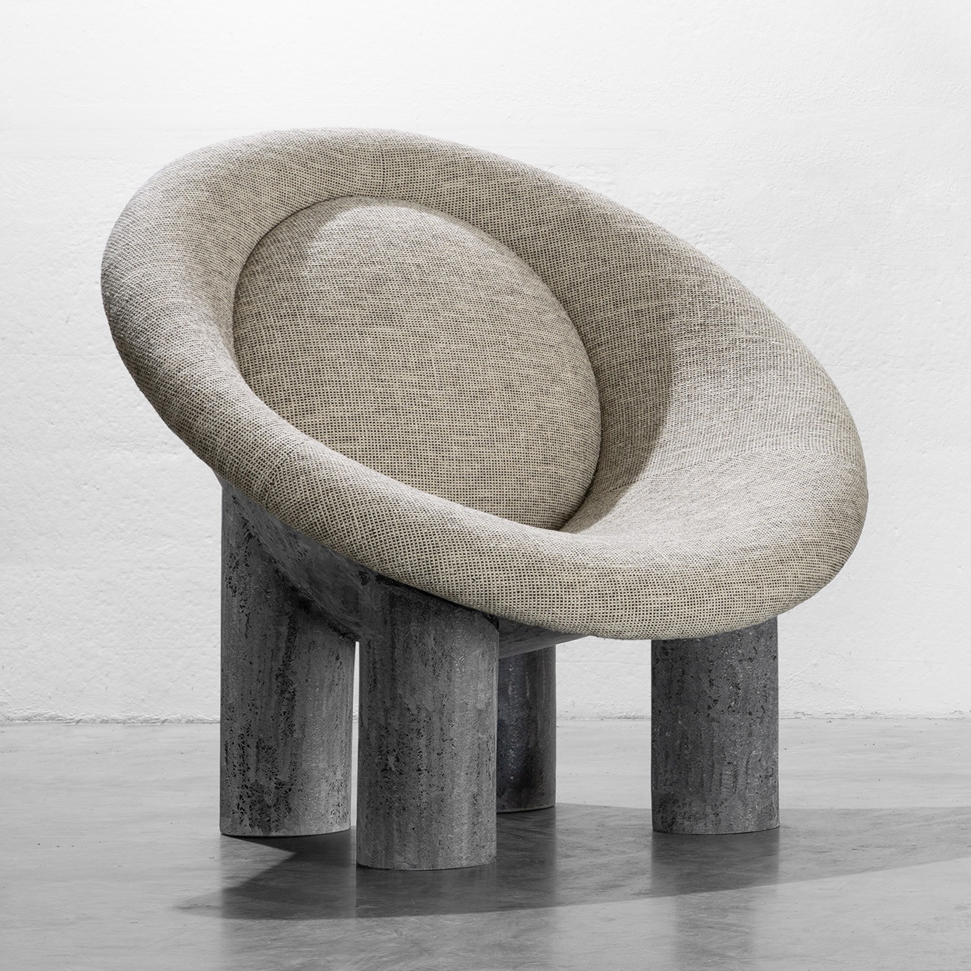 imperfecttolab-seats-phil-fauteuil-tissu-contemporain image 2