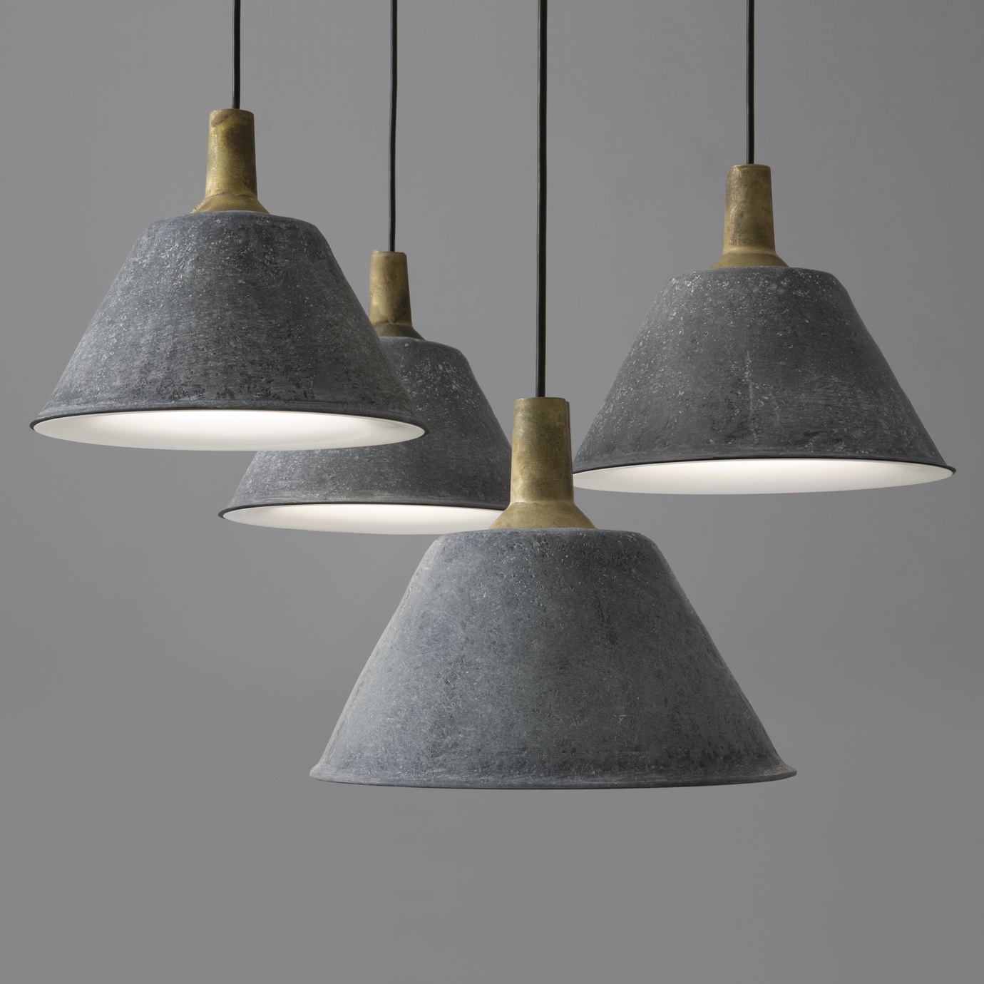 imperfecttolab-lighting-sospeso-suspension-laiton image 3