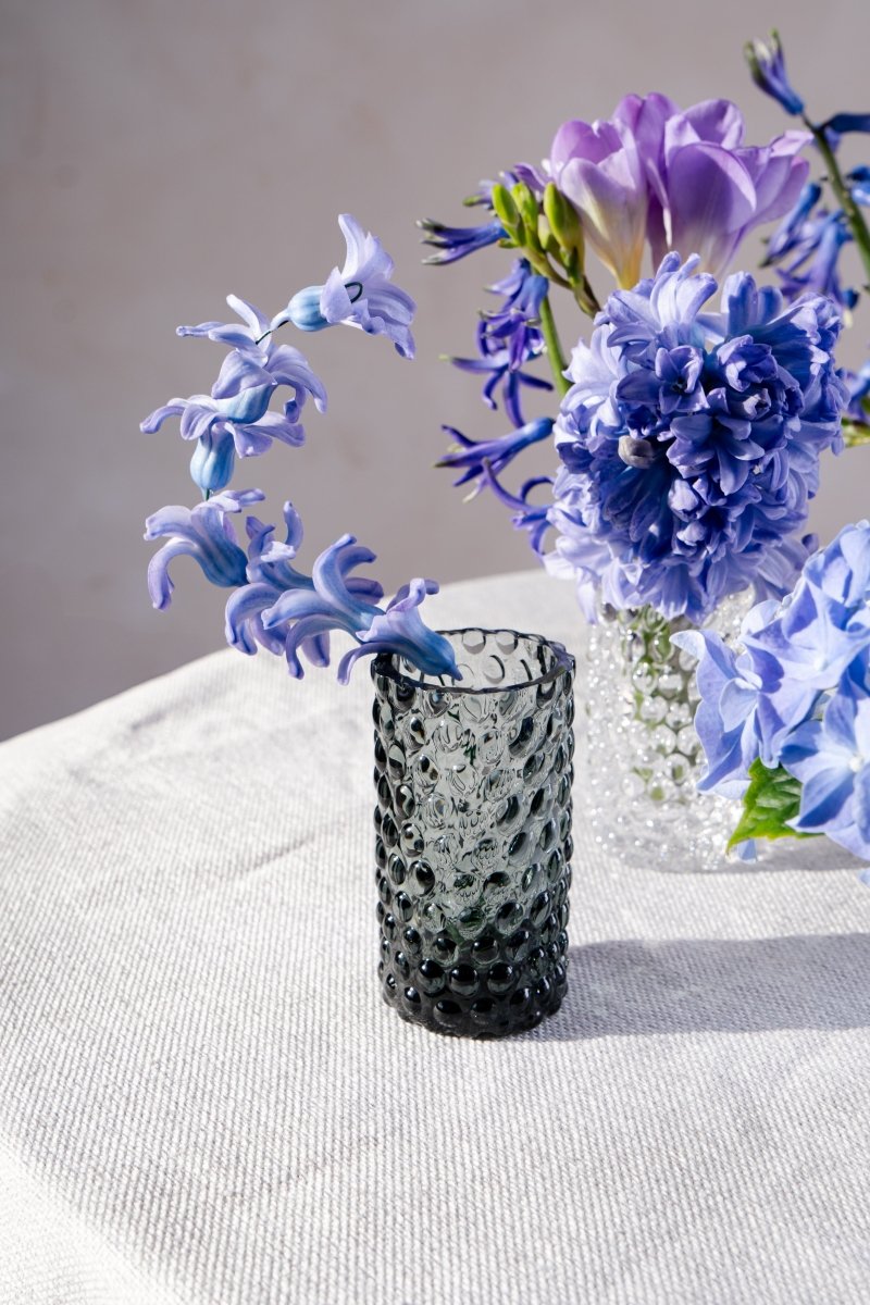 klimchi-hobnail-soliflore-verre-gris-smoke-l-unit image 3