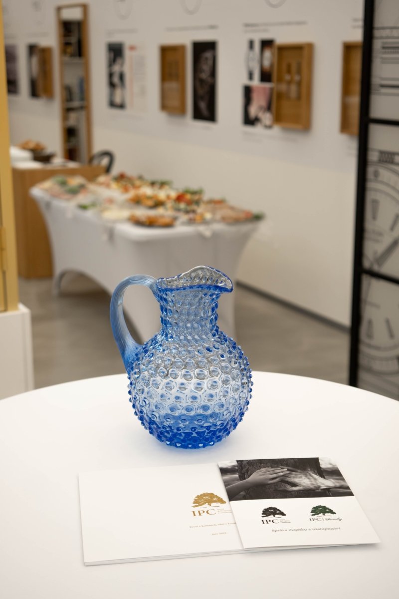 klimchi-hobnail-pichet-bleu-clair-2-l-en-cristal-sans-plomb image 3
