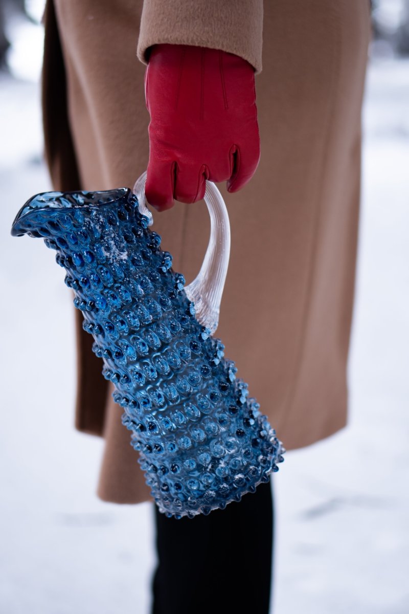 klimchi-hobnail-carafe-1-l-bleu-fum-picots image 3