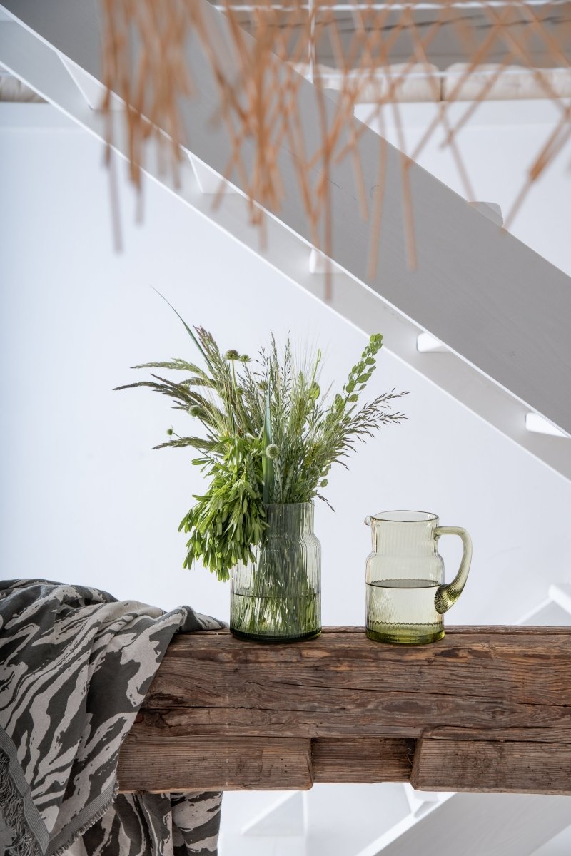 klimchi-ethel-carafe-vert-olive-pichet-c-tel image 3