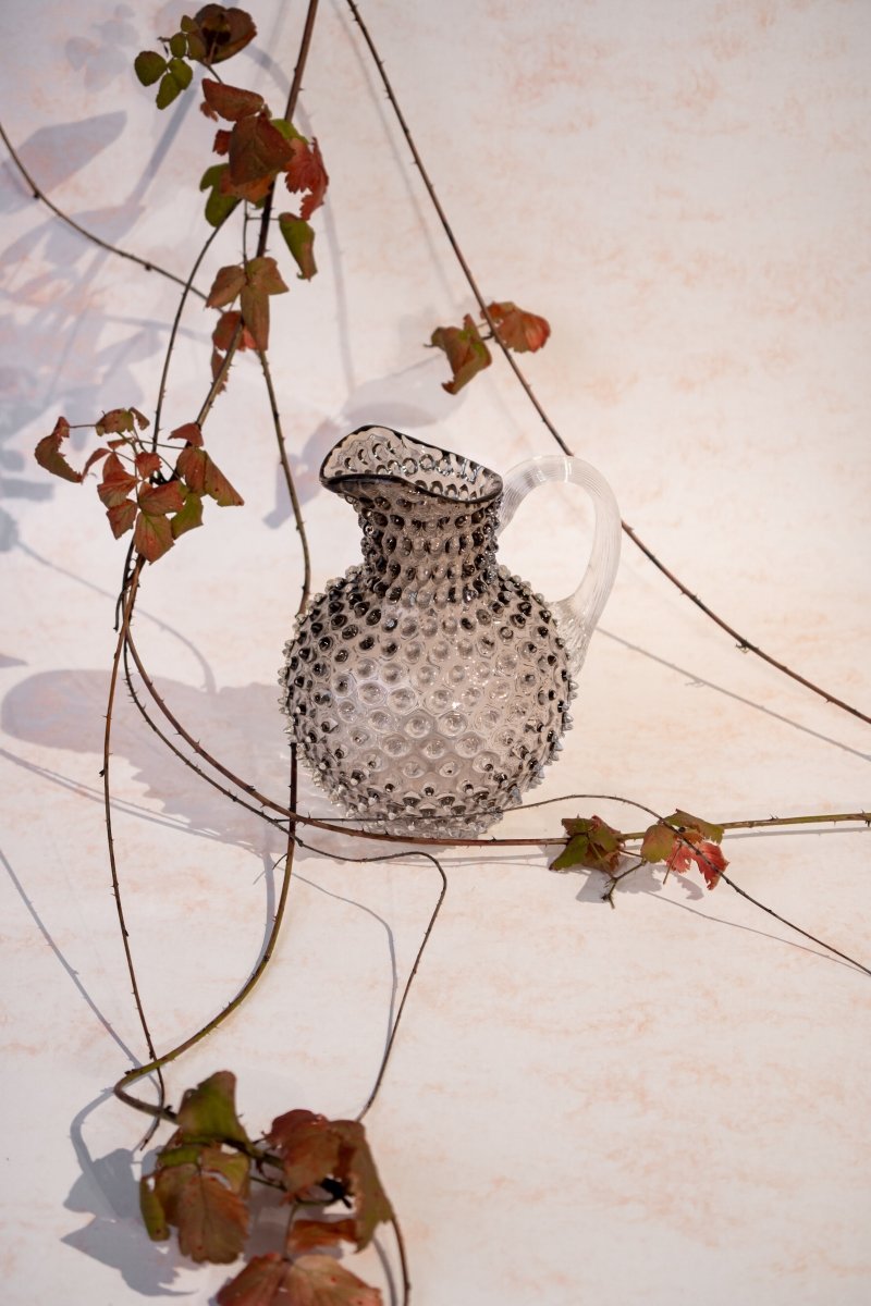 klimchi-hobnail-carafe-black-smoke-2-l-verre-noir image 4