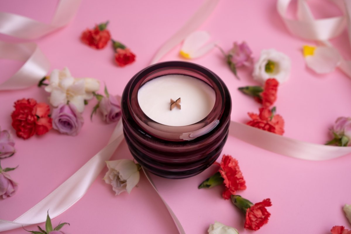 klimchi-wave-rose-lush-bougie-parfum-e-violette-25-h image 4