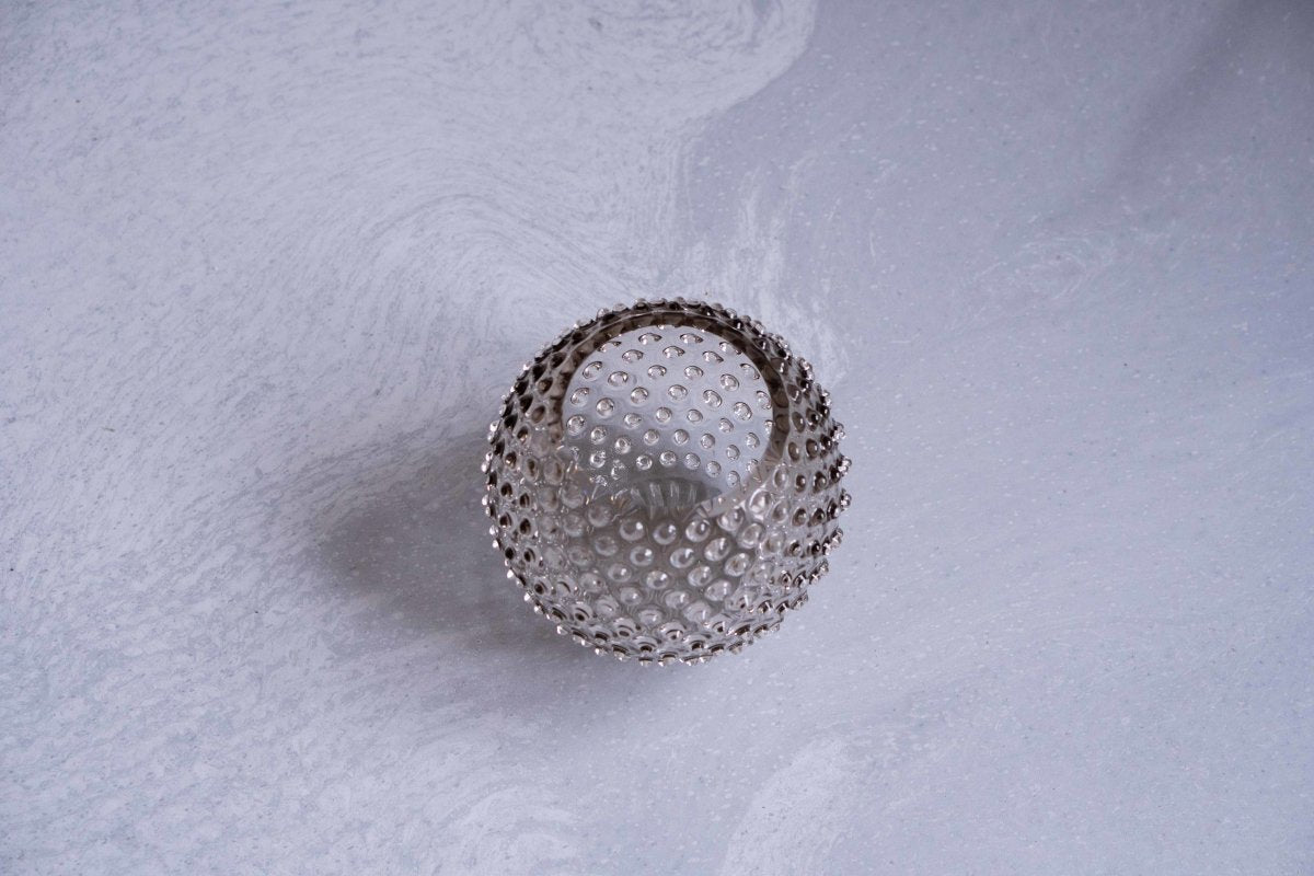 klimchi-hobnail-underlay-black-smoke-vase-rond-noir image 2