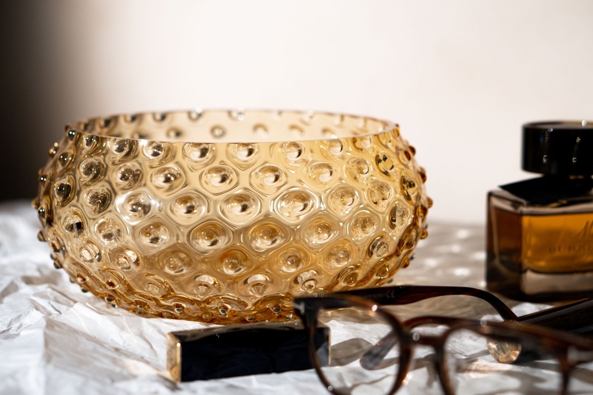 klimchi-hobnail-underlay-amber-saladier-ambre image 2
