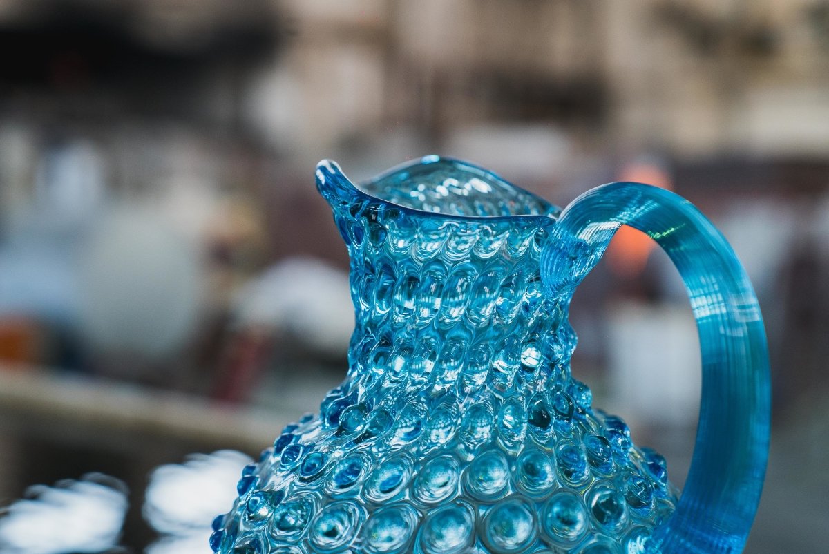 klimchi-hobnail-pichet-bleu-azure-2-l-verre image 4