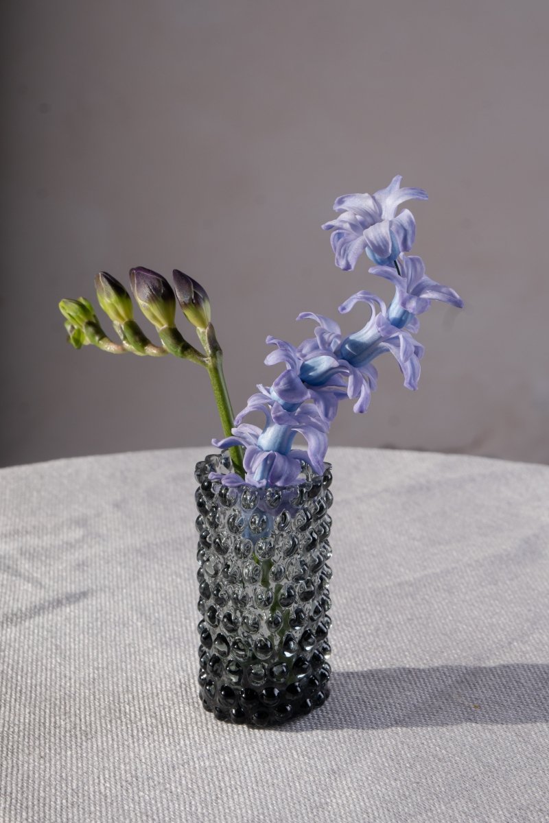 klimchi-hobnail-soliflore-verre-gris-smoke-l-unit image 2
