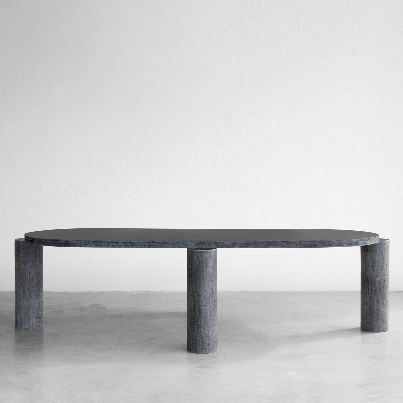 imperfecttolab-orbit-table-design-plateau-suspendu image 1