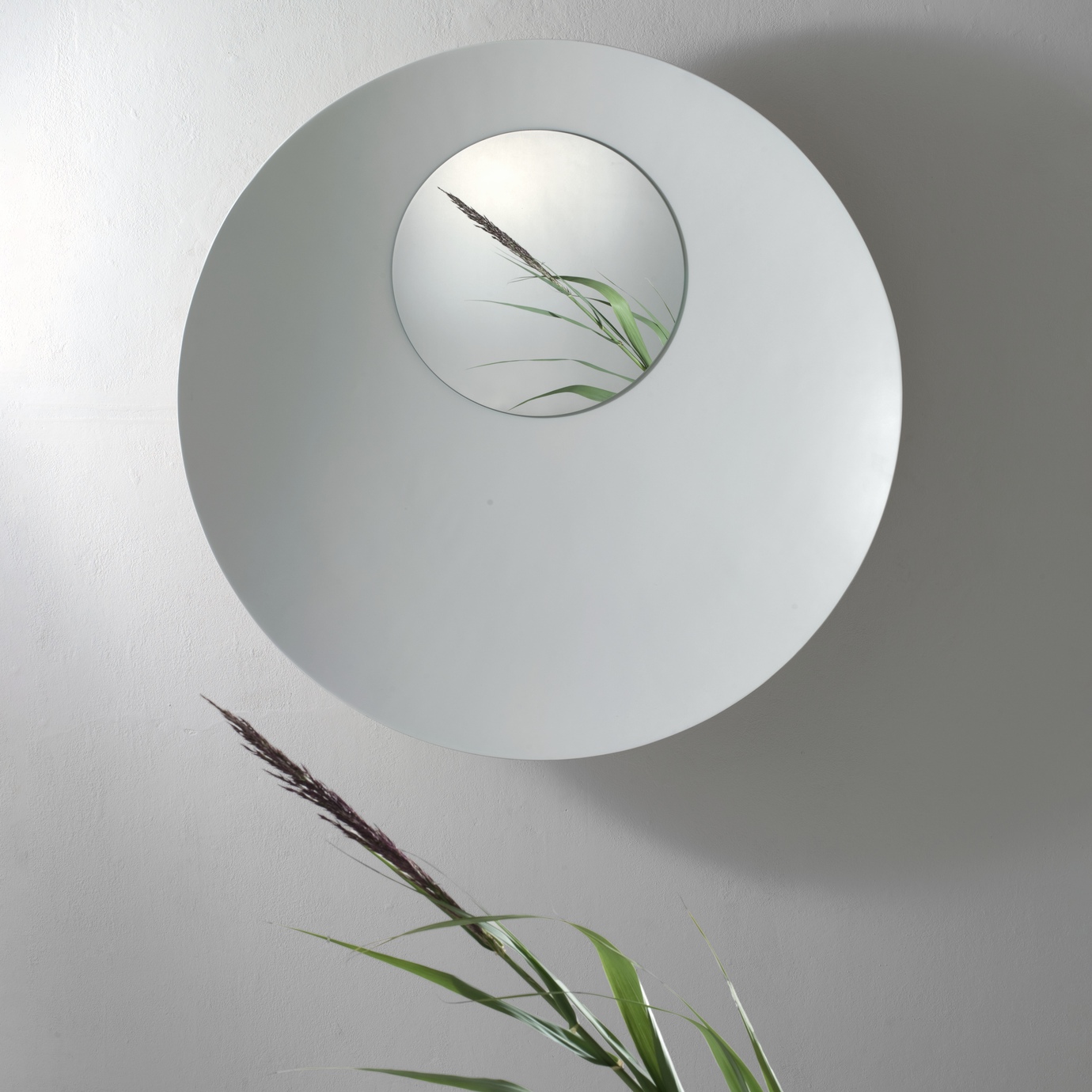 imperfecttolab-b-olla-miroir-mural-rond-design-blanc image 3