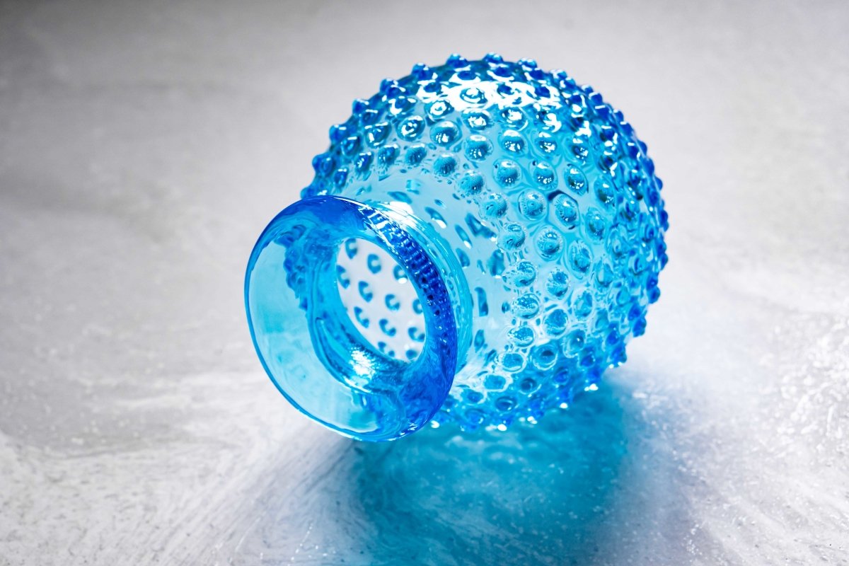 klimchi-hobnail-vase-col-azur-bleu-sans-plomb image 2
