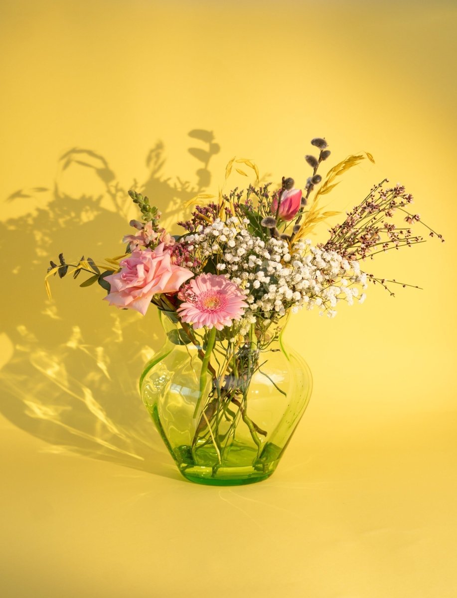 klimchi-marika-grand-vase-en-verre-vert-clair image 2