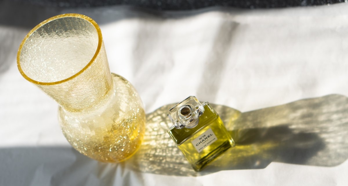 klimchi-felicity-vase-en-verre-jaune-buttercup-craquel-fait-main image 5