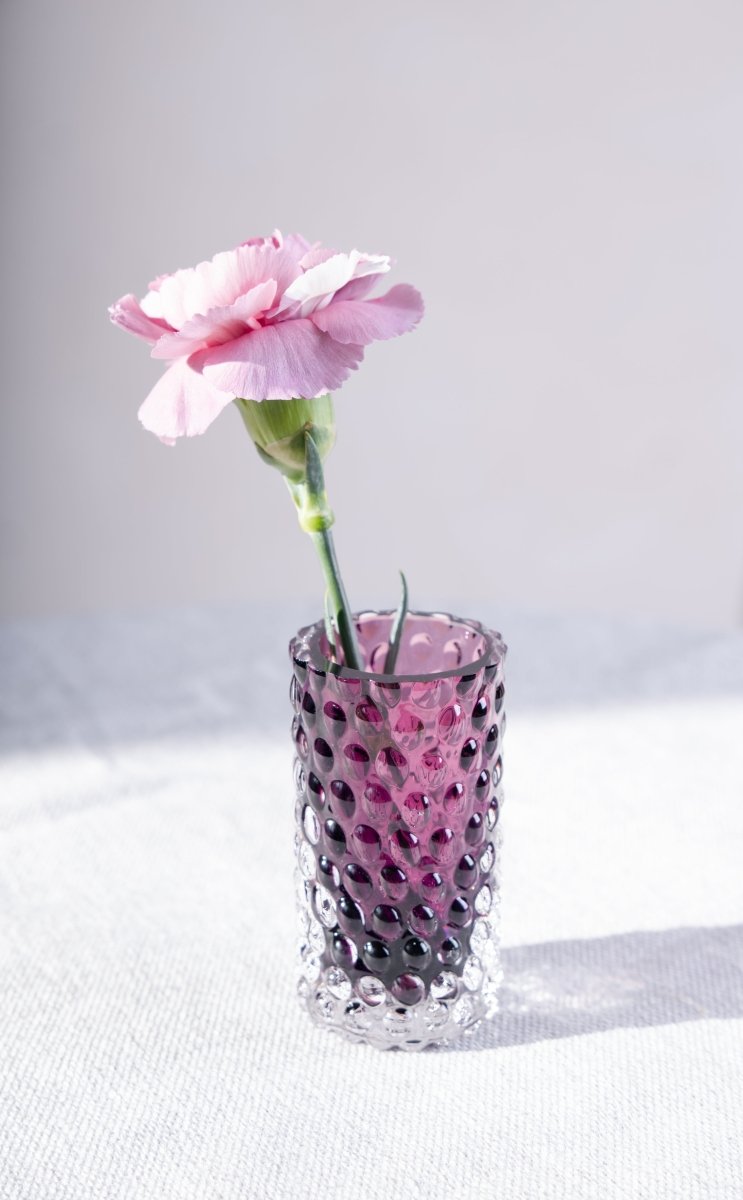 klimchi-hobnail-mini-vase-violet-underlay-1-pi-ce image 2