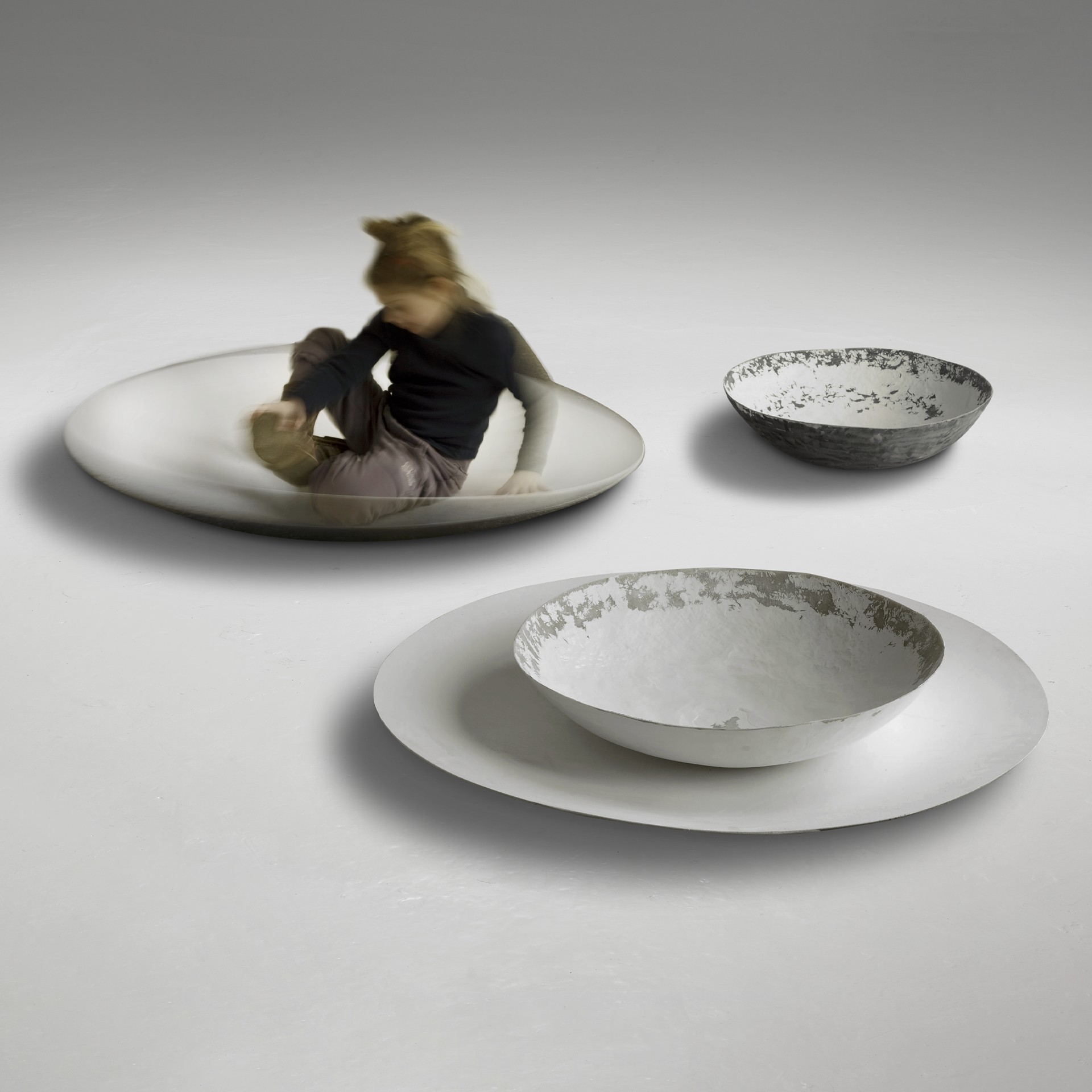 imperfecttolab-accessories-trottola-bol-fibre-de-verre image 2