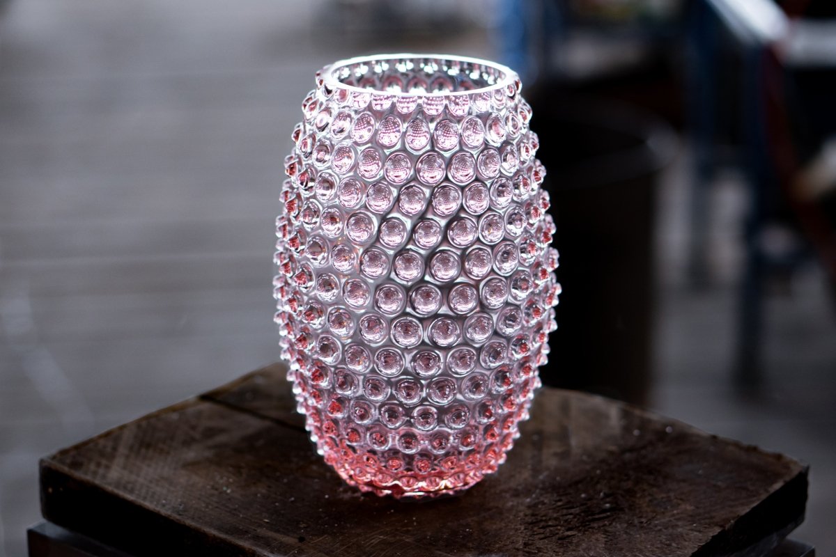 klimchi-hobnail-vase-ovale-rosaline-verre-rose-fleurs image 7