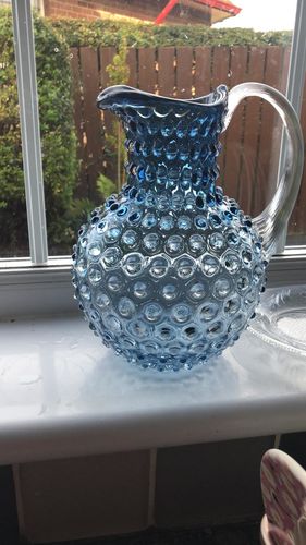 Jolie en vase