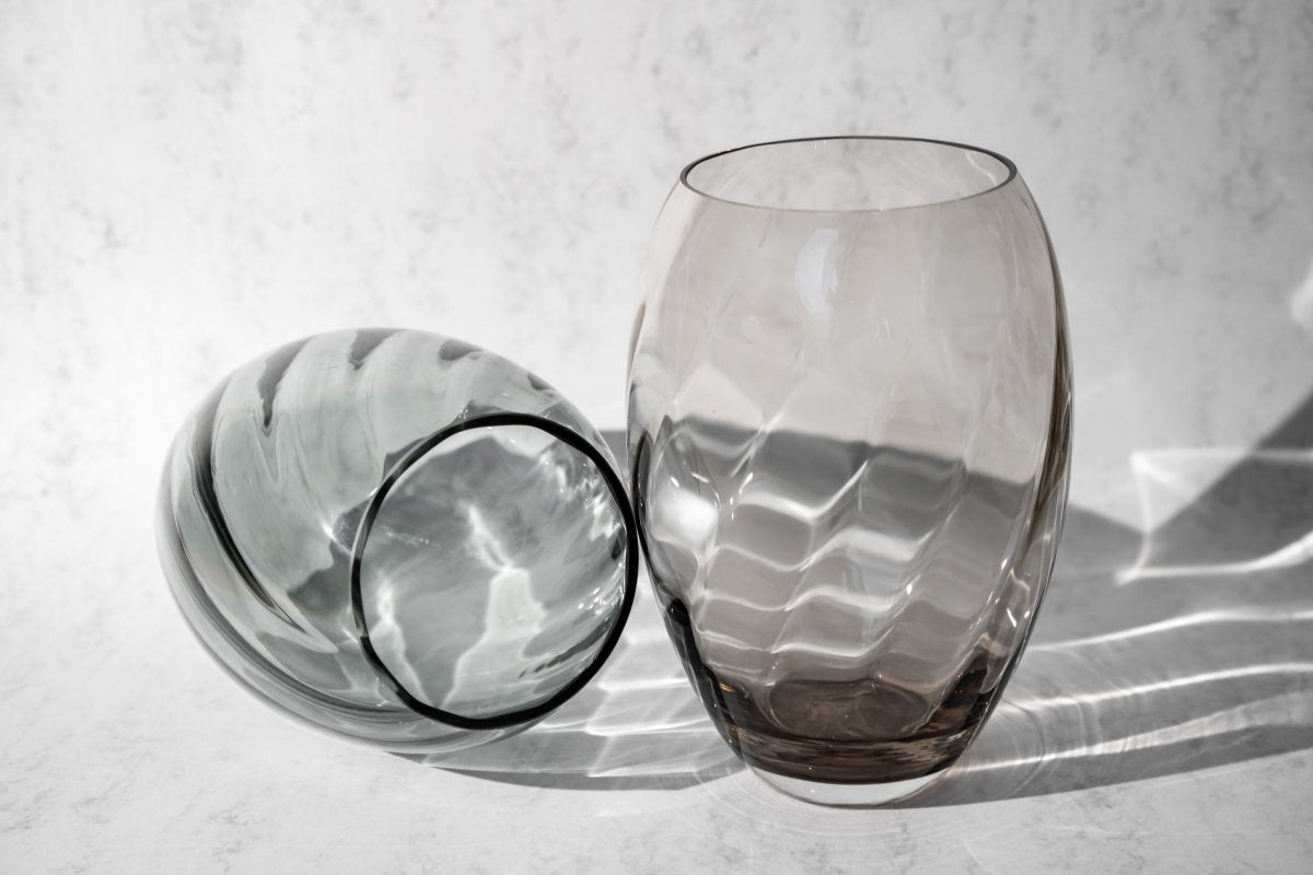 klimchi-marika-vase-ovale-black-smoke-cristal image 2
