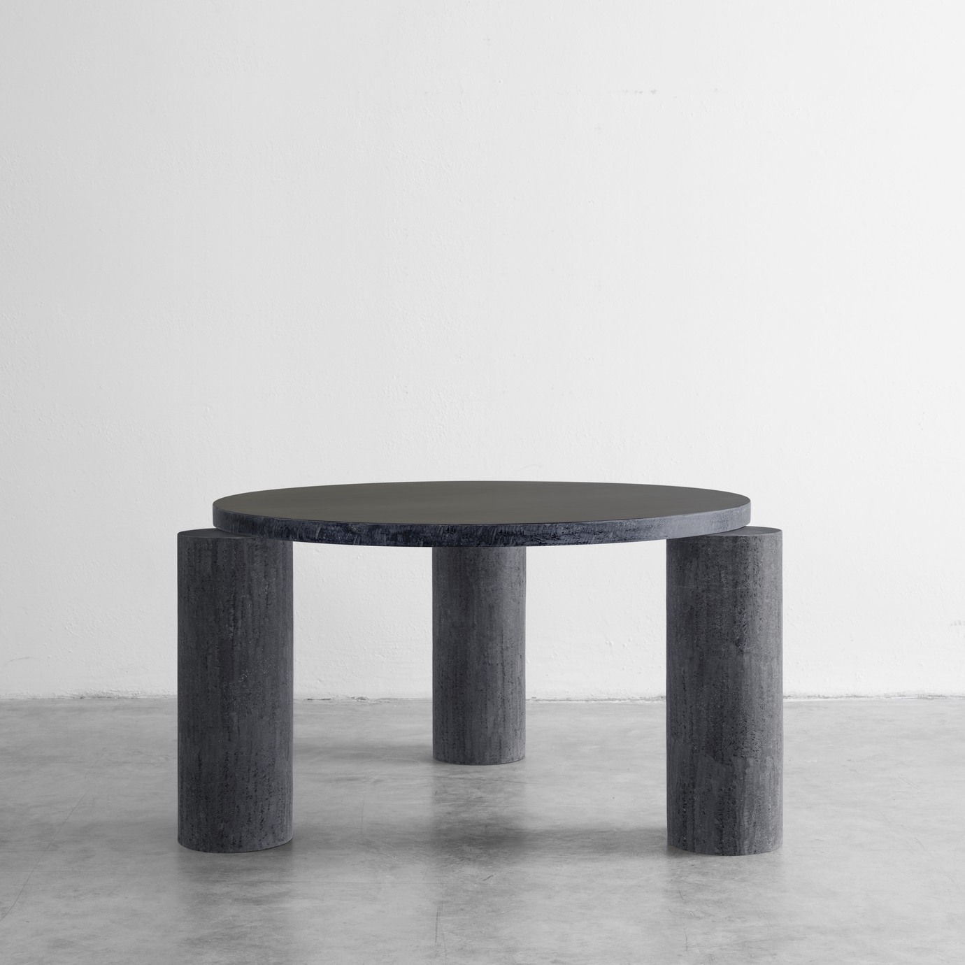 imperfecttolab-orbit-table-design-plateau-suspendu image 4