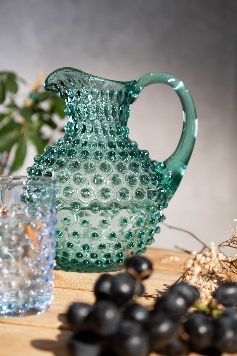 klimchi-hobnail-beryl-pichet-carafe-2-l-vert image 2