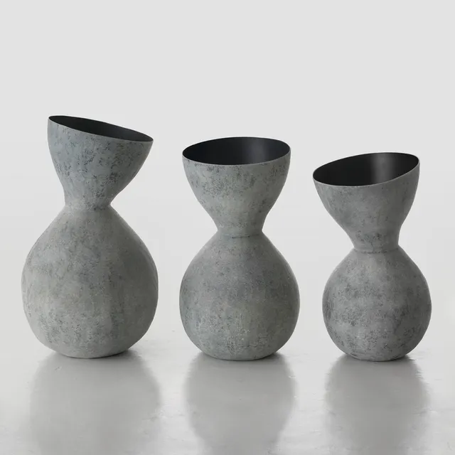 imperfecttolab-incline-table-basse-design-inclin image 1