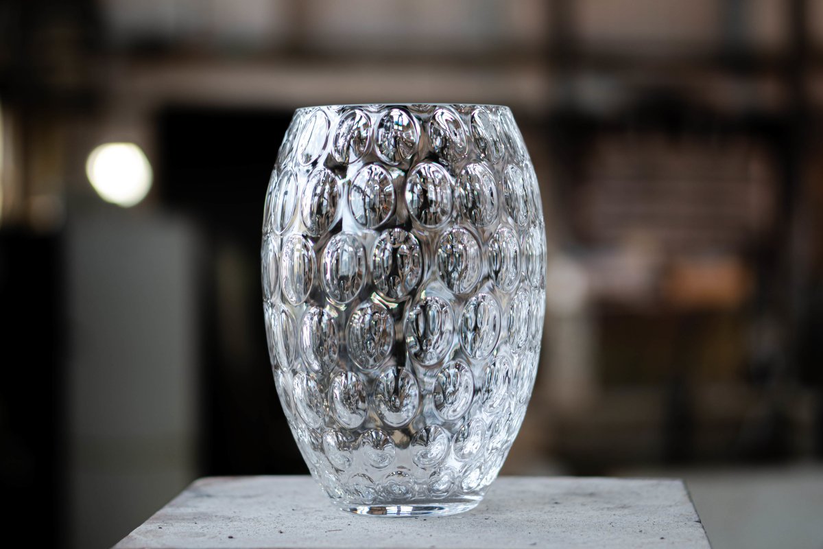 klimchi-kugel-vase-cristal-ovale-transparent image 3