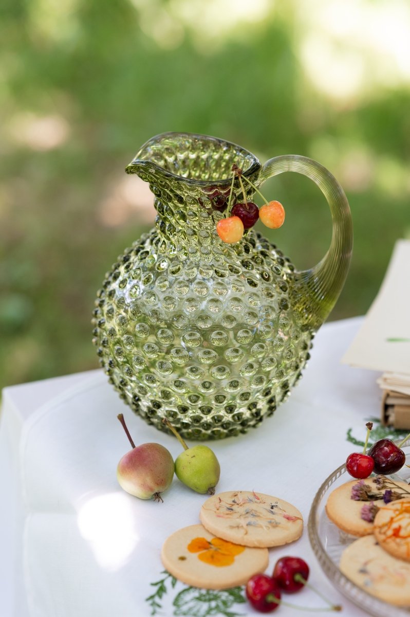 klimchi-hobnail-carafe-olive-green-2-l image 2