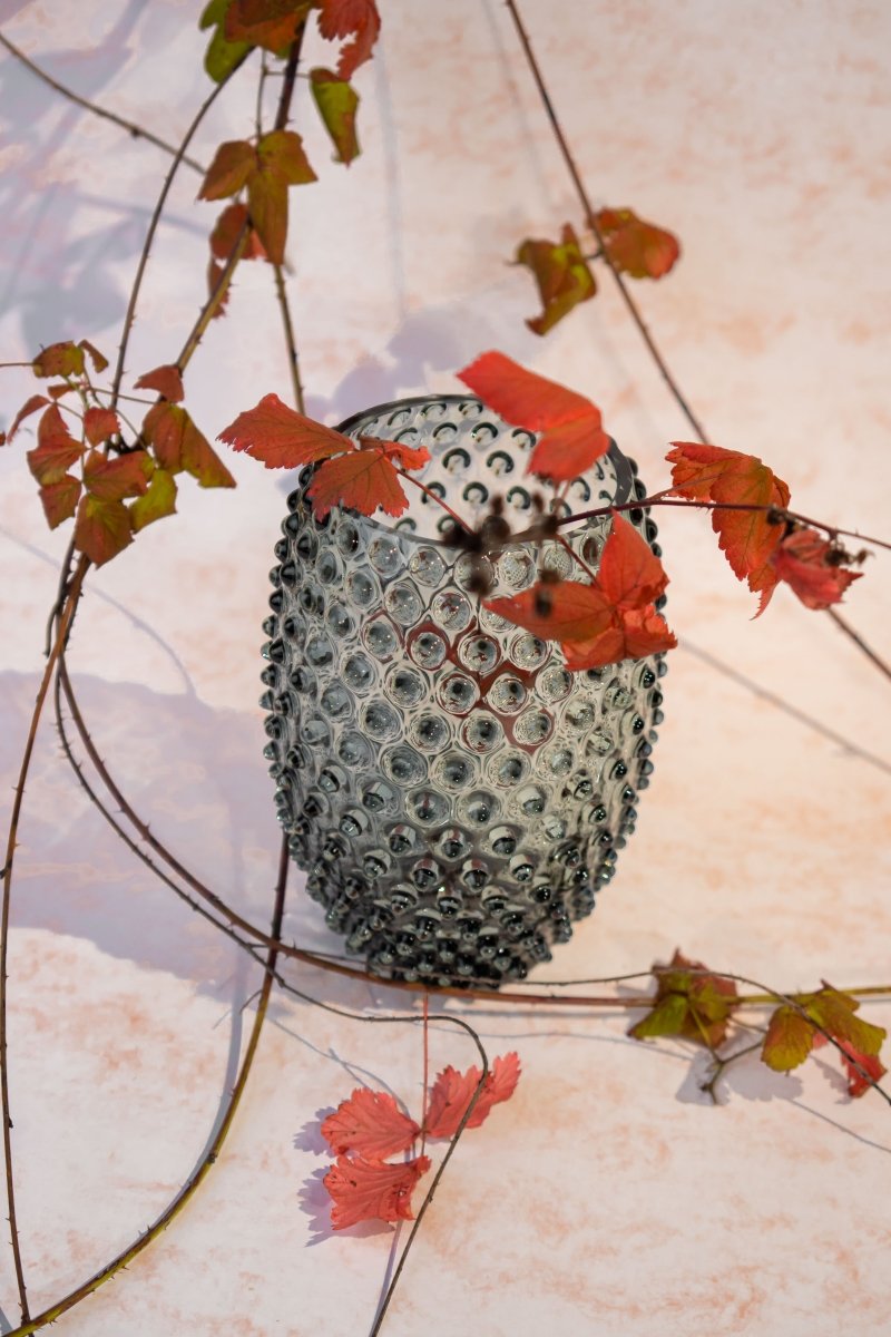 klimchi-hobnail-vase-ovale-grey-smoke-en-cristal image 4
