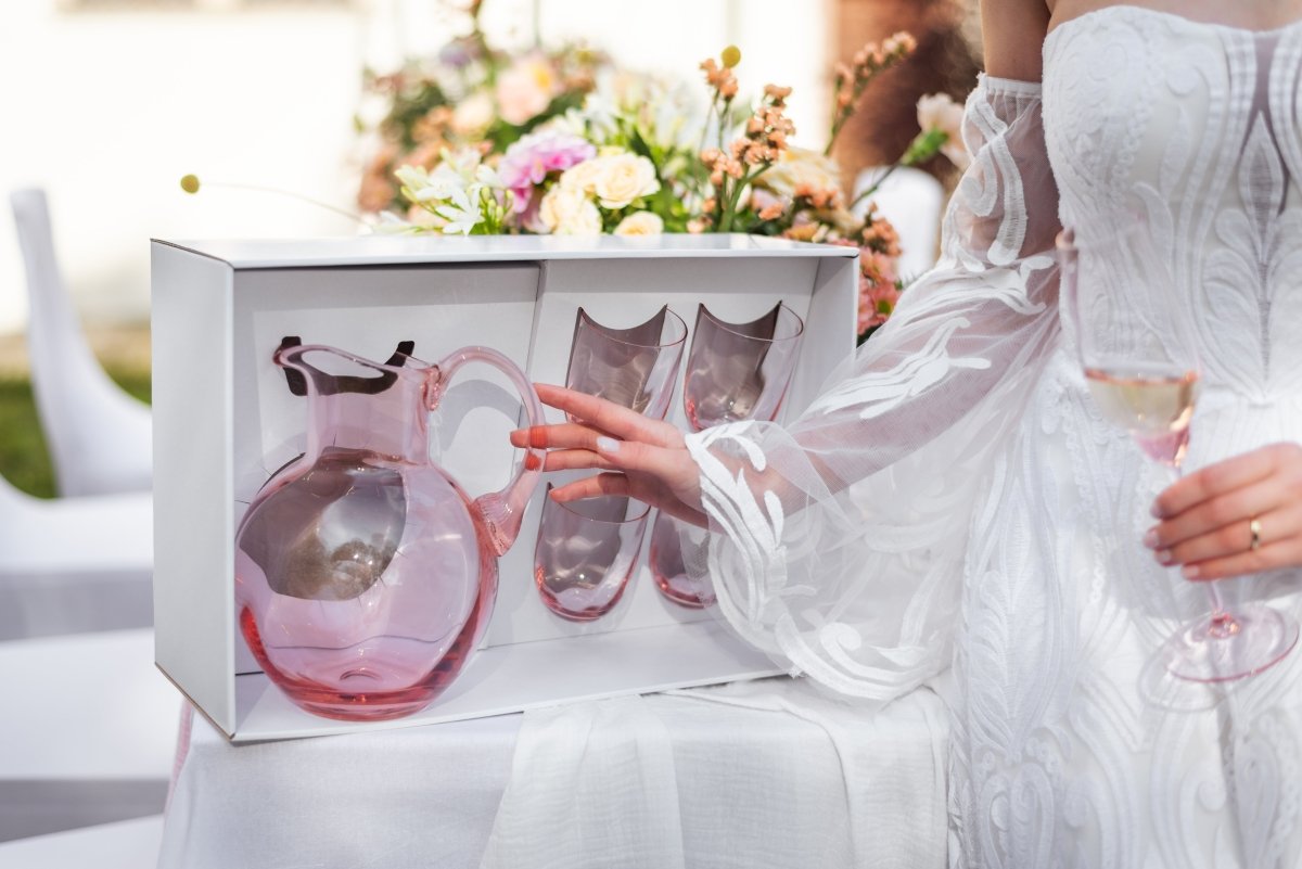 klimchi-marika-coffret-carafe-verres-cadeau-design-tch-que image 4