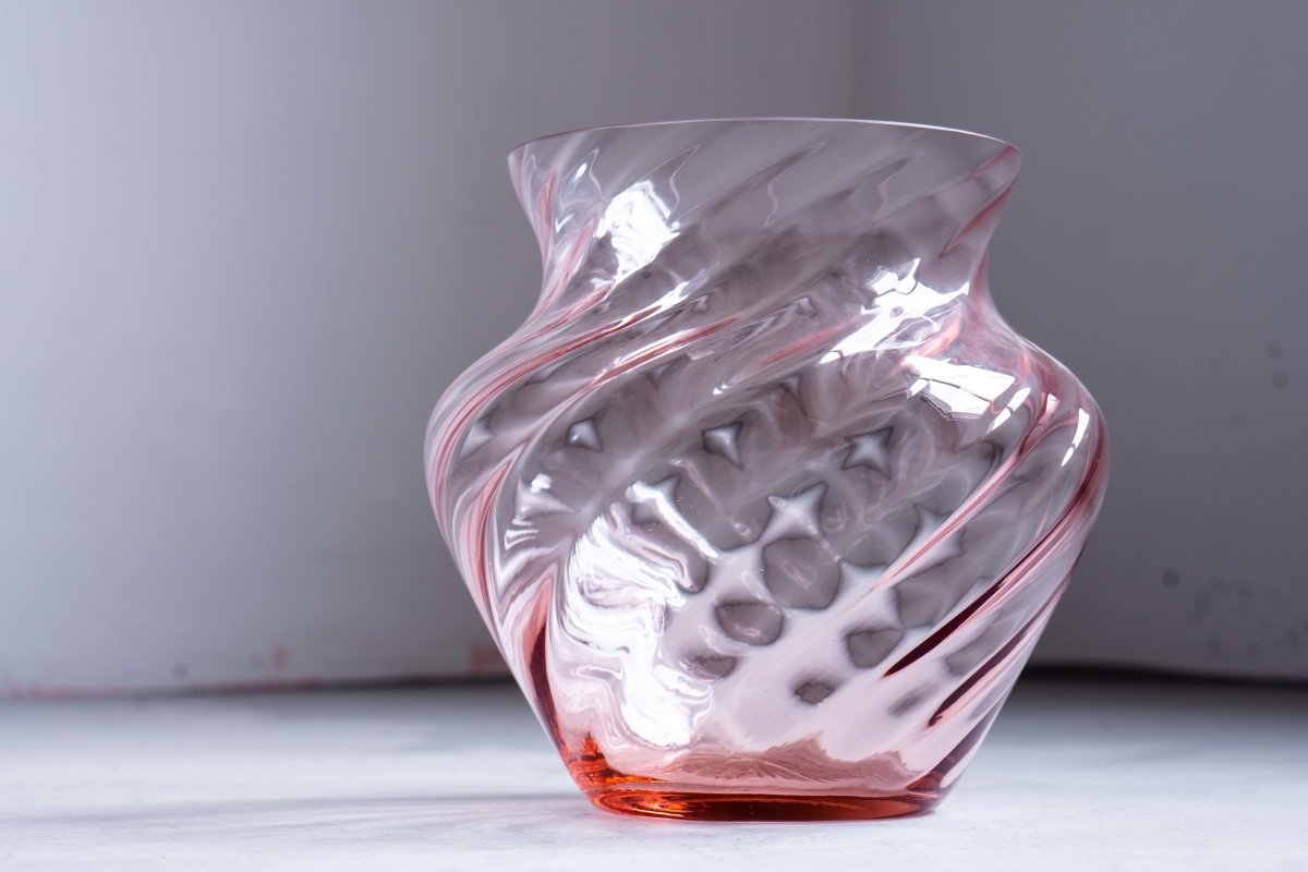 klimchi-marika-rosaline-grand-vase-en-verre-rose image 6
