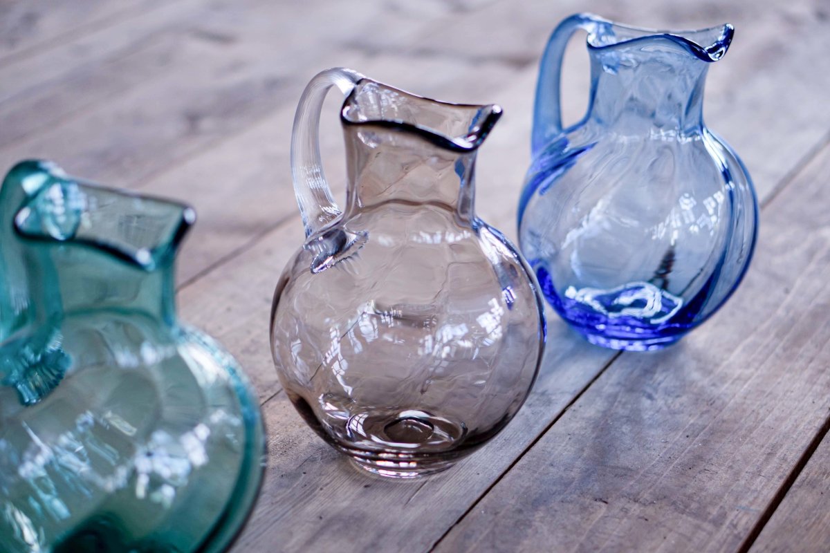 klimchi-marika-carafe-pichet-noir-2-litres image 4