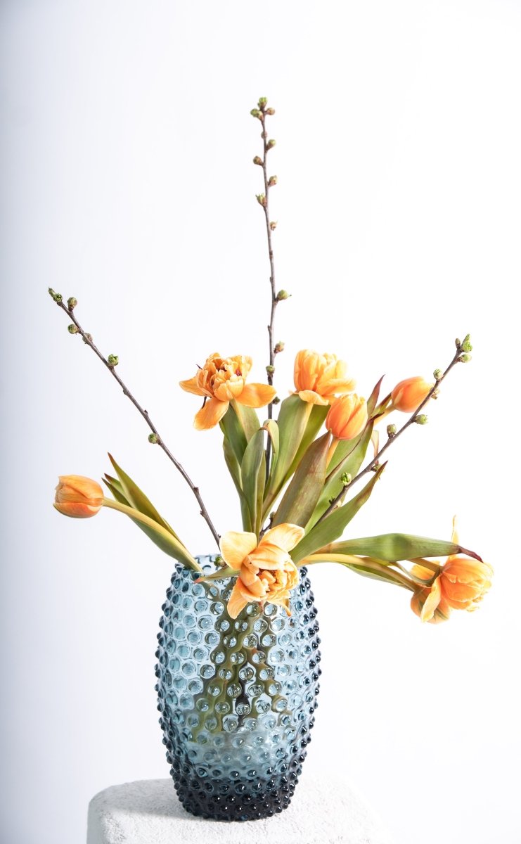 klimchi-hobnail-misty-blue-vase-ovale-bleu image 4