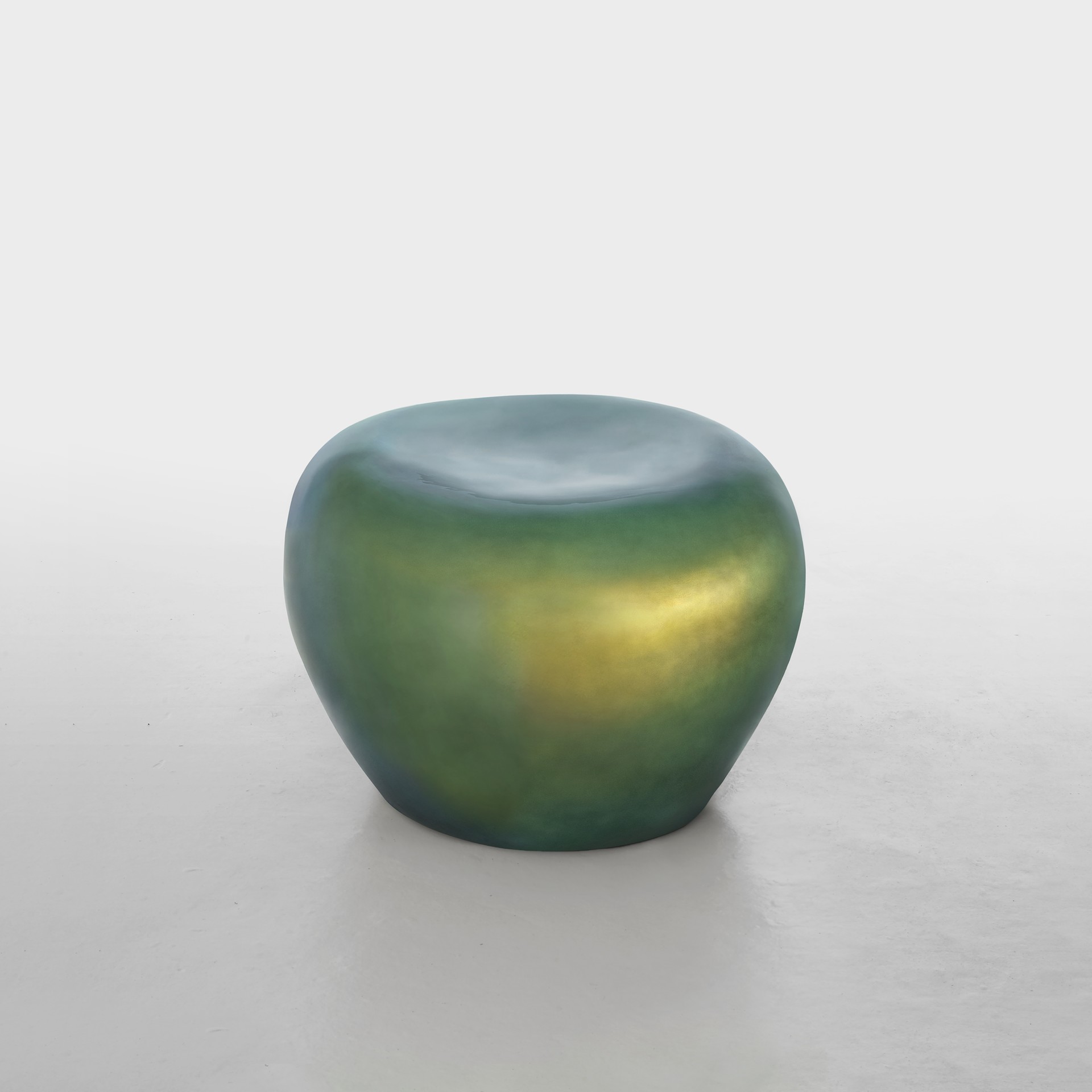 imperfecttolab-beetle-fauteuil-iridescent-scarab-e image 4