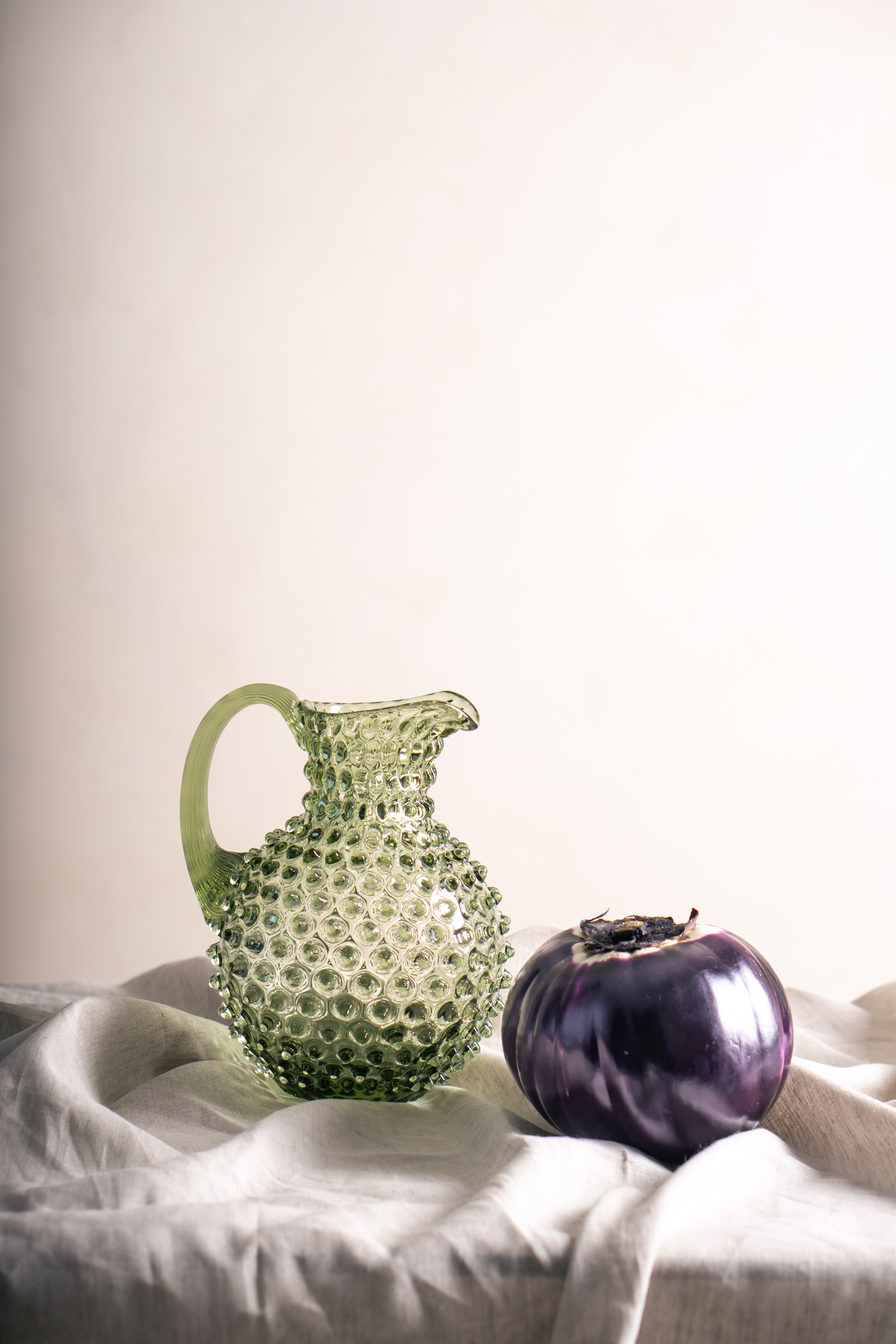 klimchi-hobnail-carafe-olive-green-2-l image 4