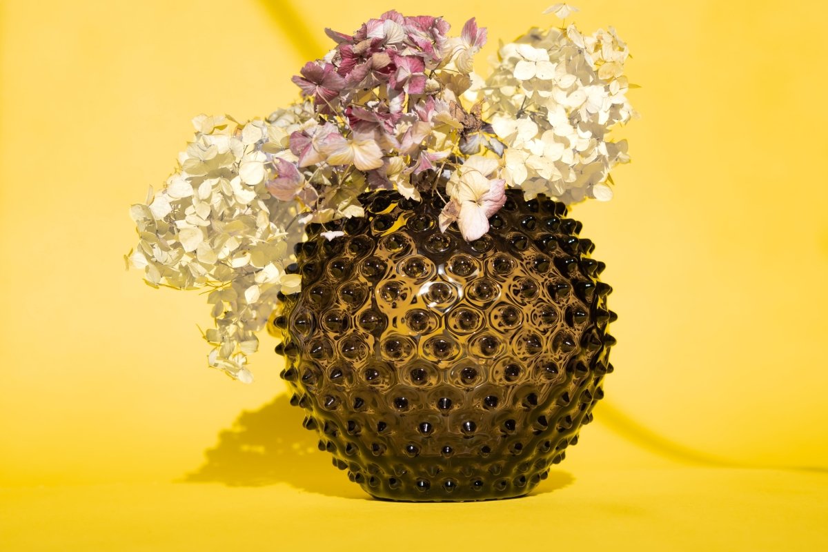 klimchi-hobnail-vase-boule-noir-fum-black-smoke image 3