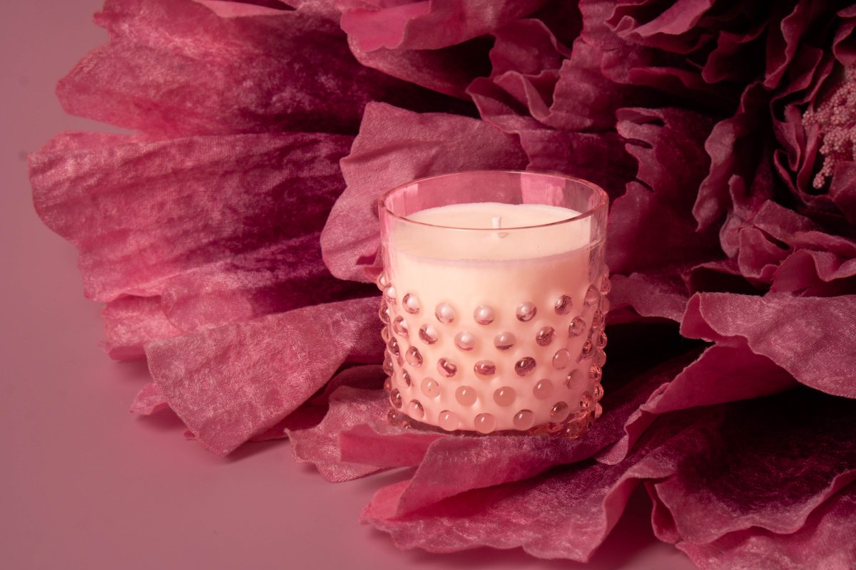 klimchi-hobnail-bougie-pivoine-cire-soja-rose image 3