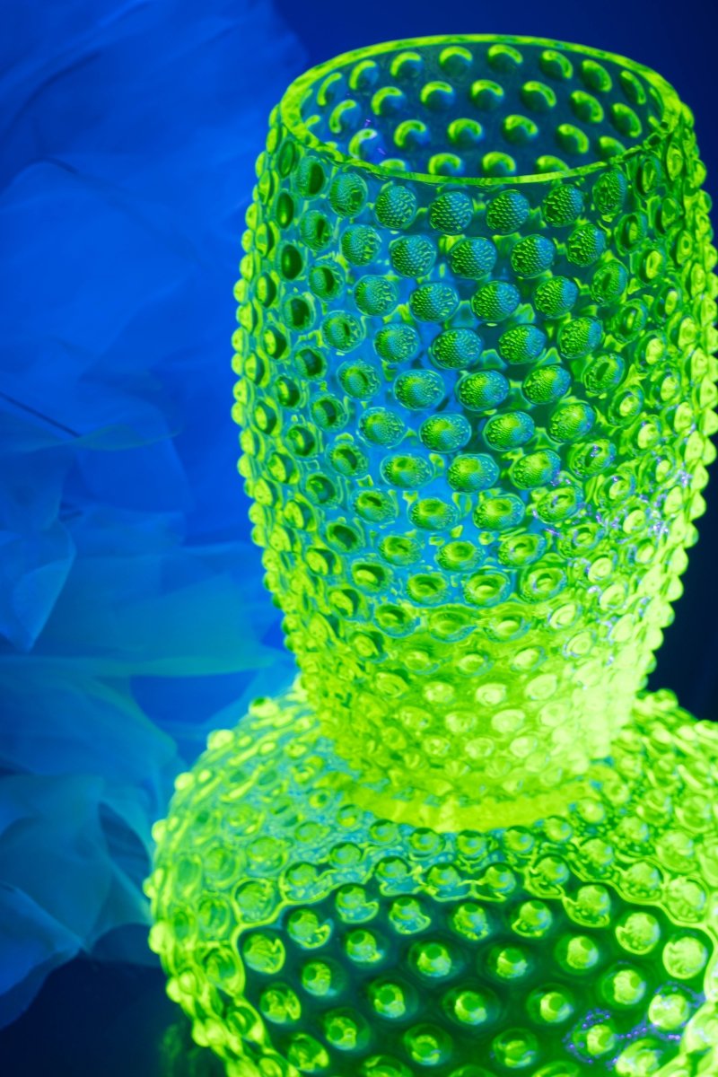 klimchi-hobnail-neon-citrine-vase-ovale-jaune-uv image 6