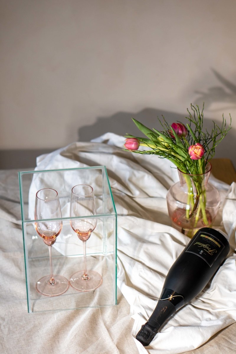 klimchi-shadows-vase-en-verre-rose-su-de-cristal-fait-main image 4