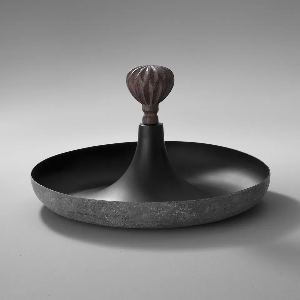 imperfecttolab-penelope-centre-de-table-design-discret image 1