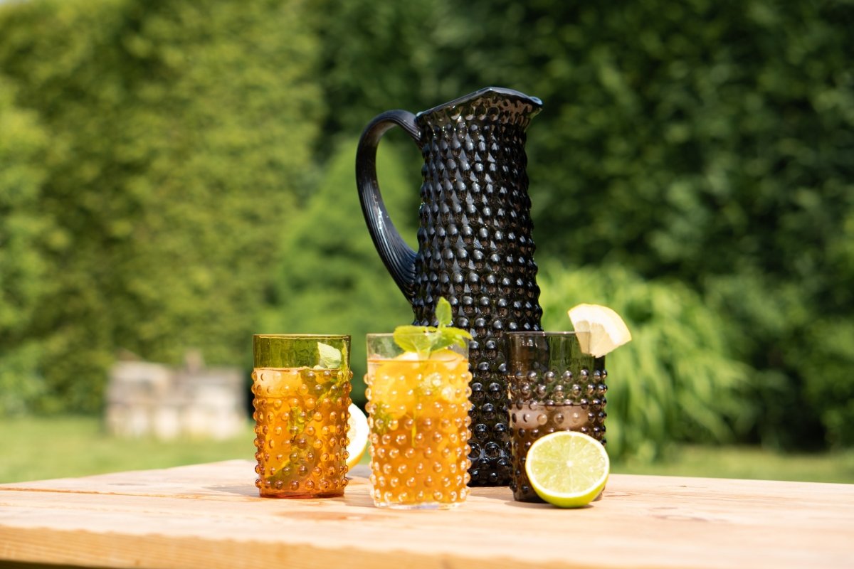 klimchi-hobnail-pichet-black-smoke-carafe-verre-1-l image 3