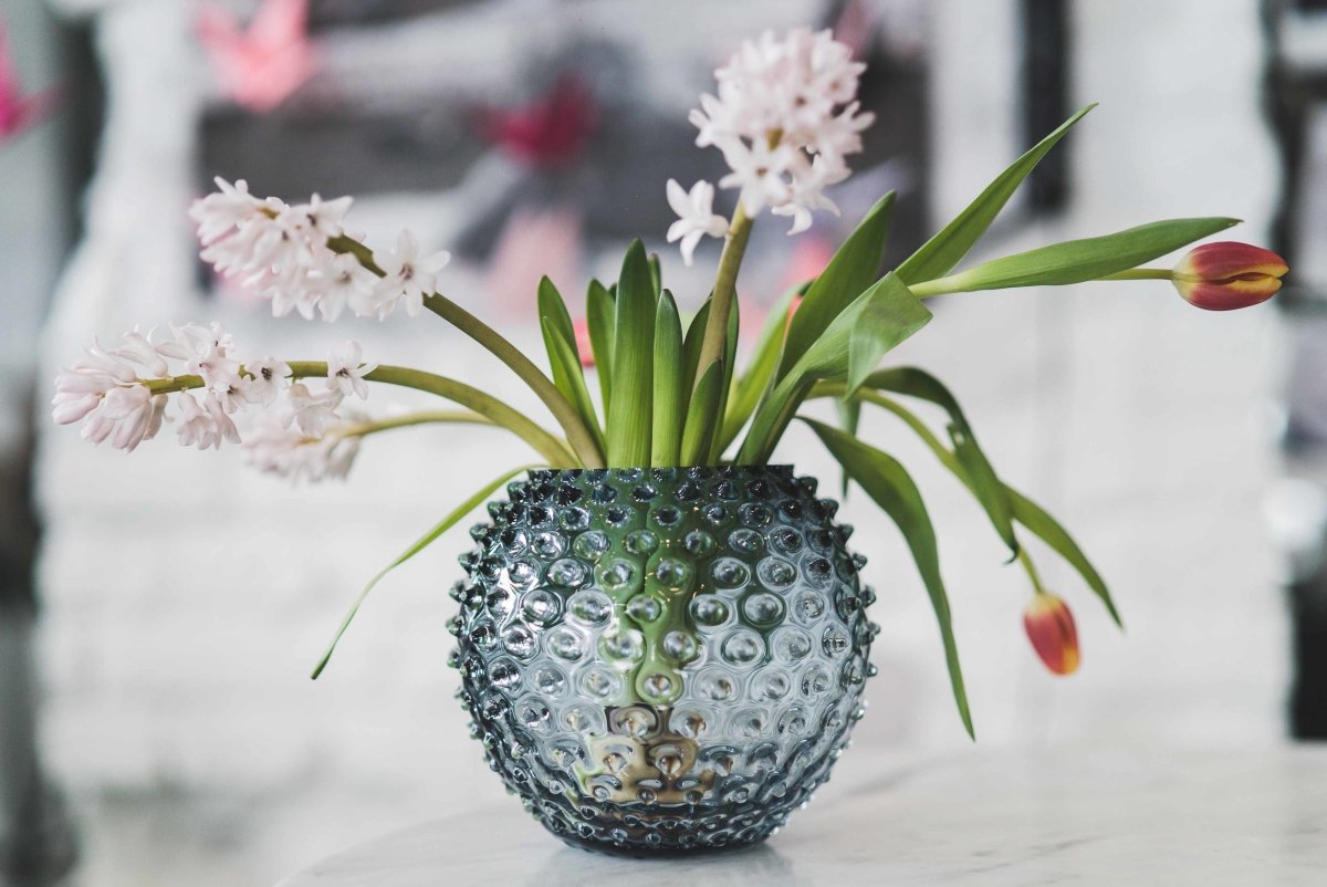 klimchi-hobnail-blue-smoke-vase-rond-bleu-fum-1-pi-ce image 2