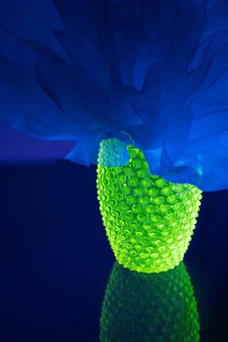klimchi-hobnail-neon-citrine-vase-ovale-jaune-uv image 5