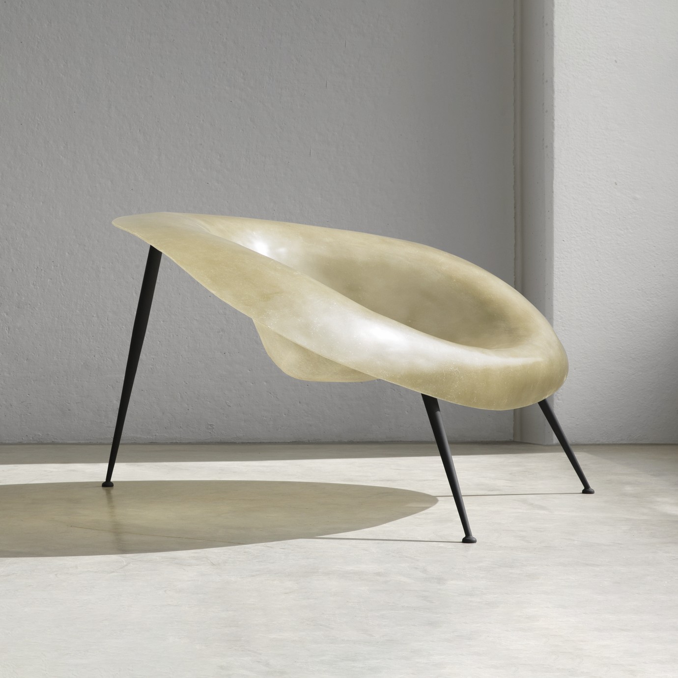imperfecttolab-nido-fauteuil-cocon-enveloppant-noir image 6