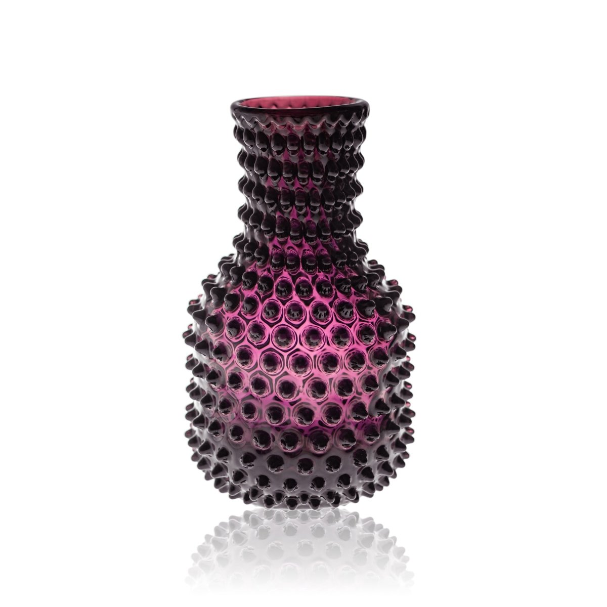 klimchi-hobnail-carafe-violette-2-l-en-verre-picots image 1
